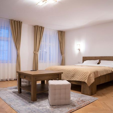 Coban Residence - A4 - Rustic Apartment Braşov Dış mekan fotoğraf