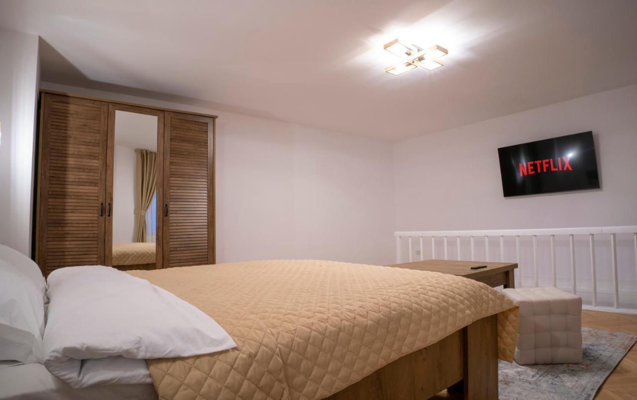Coban Residence - A4 - Rustic Apartment Braşov Dış mekan fotoğraf